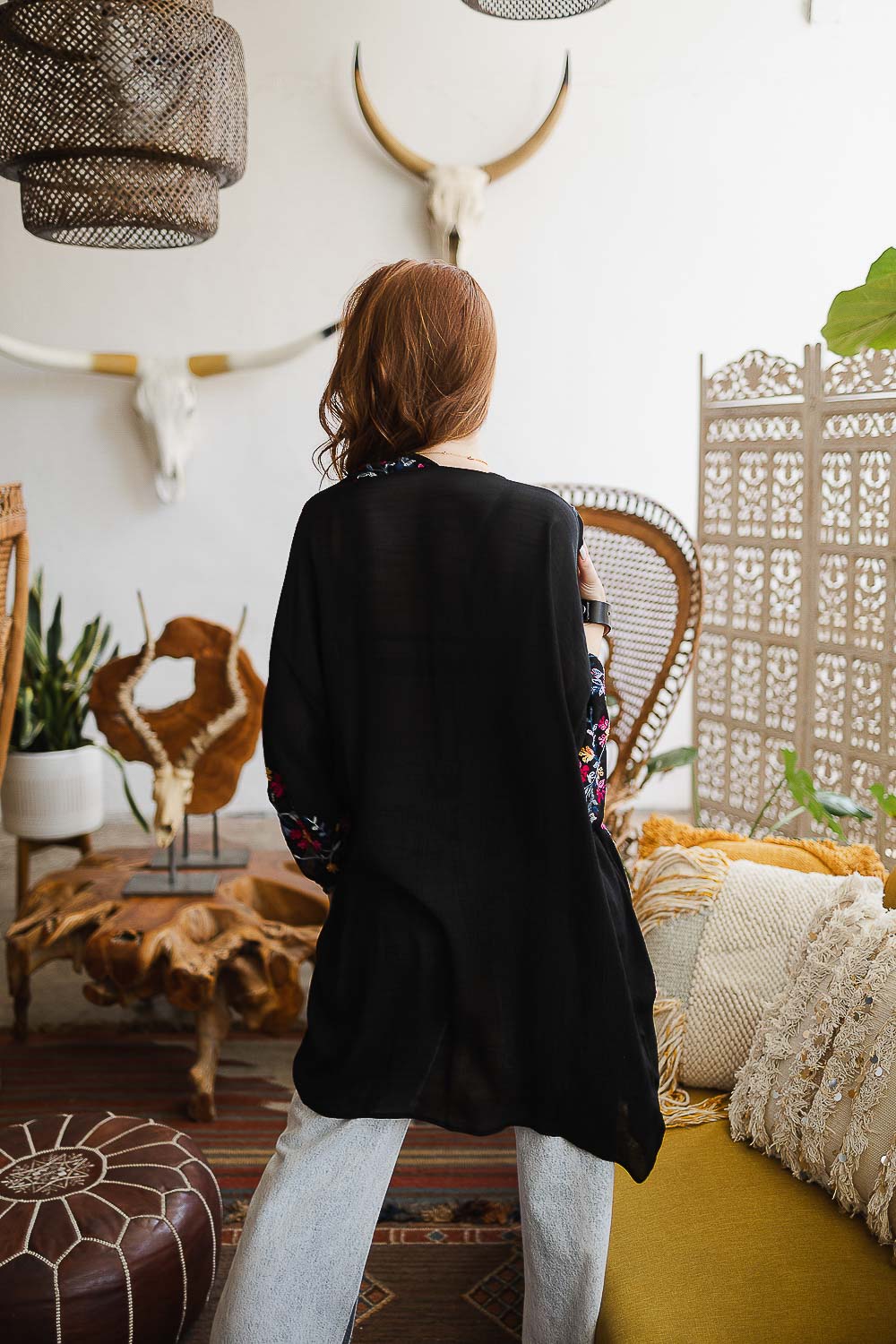 Lightweight Anemone Embroidered Kimono